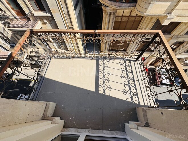 Satılır 3 otaqlı köhnə tikili 96 m², Sahil m., photo 8 from 21
