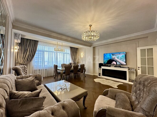 Satılır 4 otaqlı yeni tikili 134 m², Qara Qarayev m., photo 1 from 23