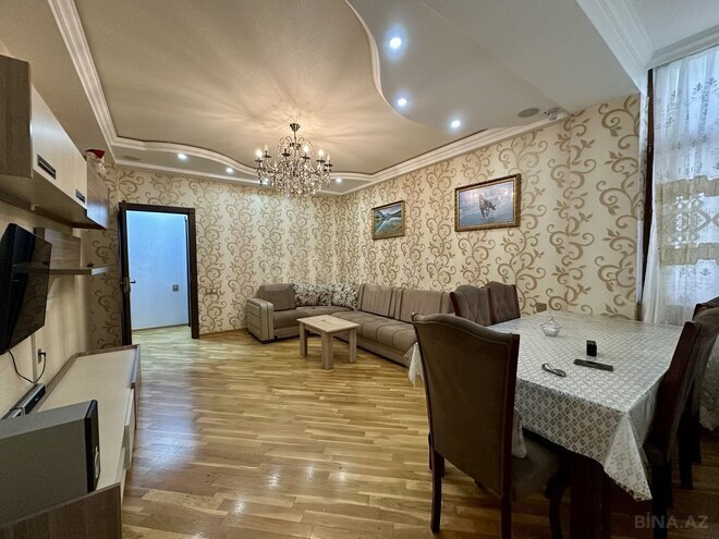 Сдаётся 3-комн. новостройка 80 м², Абшеронcкий  р., photo 3 from 19