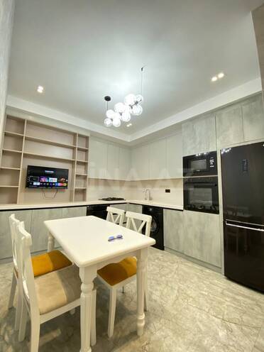 İcarəyə verilir 3 otaqlı yeni tikili 120 m², 28 May m., photo 16 from 26