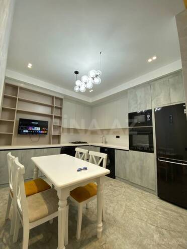 İcarəyə verilir 3 otaqlı yeni tikili 120 m², 28 May m., photo 9 from 26
