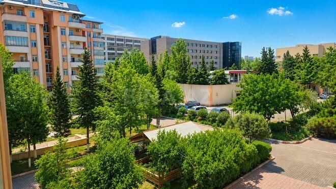 Продаётся 4-комн. новостройка 180 м², пос. 8-й мкр, photo 1 from 31