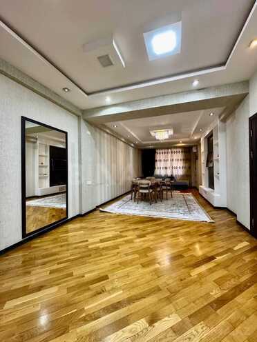İcarəyə verilir 3 otaqlı yeni tikili 120 m², İnşaatçılar m., photo 3 from 15