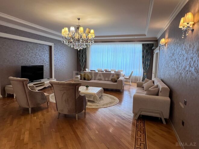 Сдаётся 3-комн. новостройка 175 м², м. Нариман Нариманов, photo 5 from 18