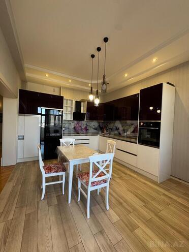 Сдаётся 3-комн. новостройка 140 м², м. Низами, photo 7 from 21