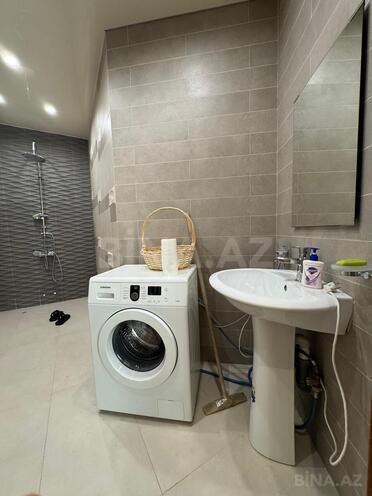 Сдаётся 3-комн. новостройка 140 м², м. Низами, photo 17 from 21