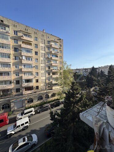 Satılır 2 otaqlı köhnə tikili 35 m², Elmlər Akademiyası m., photo 8 from 12