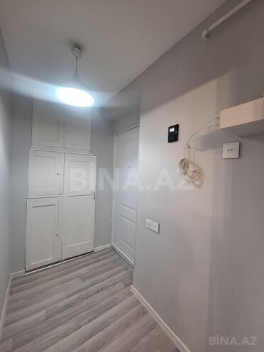 Satılır 1 otaqlı köhnə tikili 35 m², İnşaatçılar m., photo 18 from 26