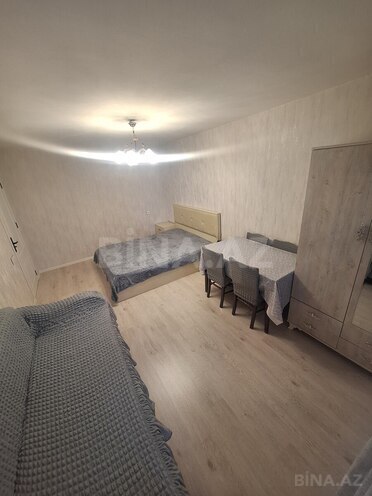 Satılır 1 otaqlı köhnə tikili 35 m², İnşaatçılar m., photo 3 from 26