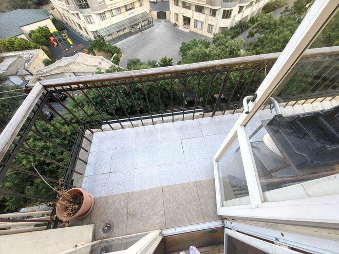 Satılır 5 otaqlı köhnə tikili 197 m², Nizami m., photo 10 from 31