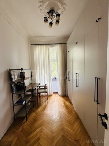 Satılır 2 otaqlı köhnə tikili 78 m², Nəsimi r., photo 8 from 12