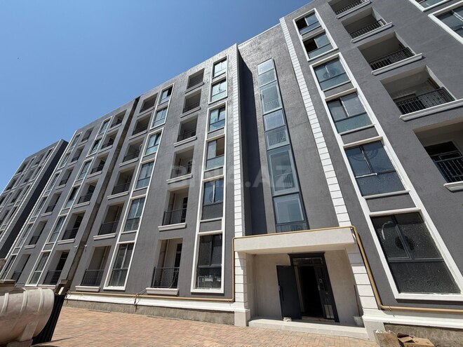 Продаётся 2-комн. новостройка 65 м², Хатаинский р., photo 1 from 15