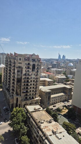 Satılır 4 otaqlı yeni tikili 260 m², 28 May m., photo 7 from 9