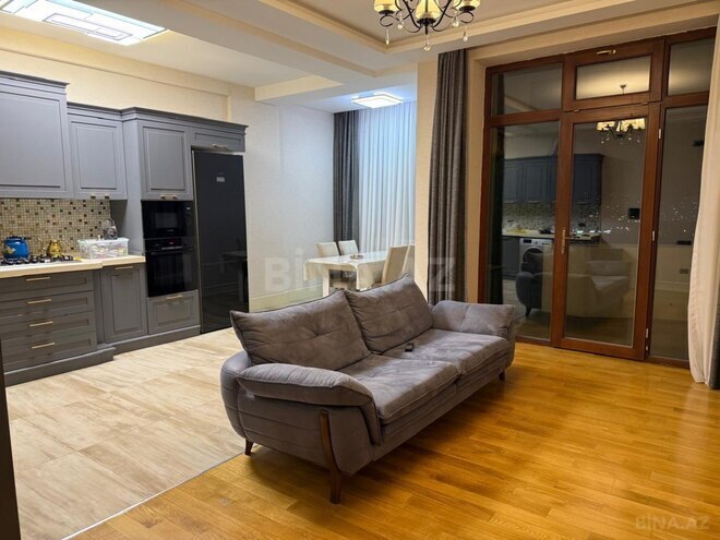 Сдаётся 3-комн. новостройка 200 м², м. Элмляр Академиясы, photo 5 from 14
