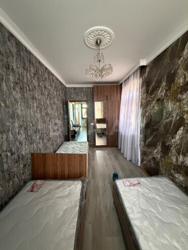 İcarəyə verilir 2 otaqlı köhnə tikili 60 m², İnşaatçılar m., photo 4 from 13
