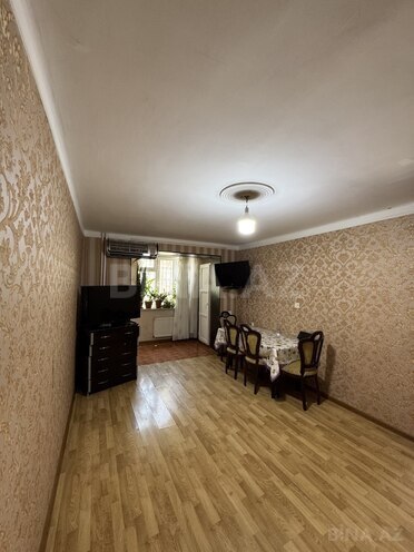 Продаётся 2-комн. вторичка 55 м², м. Иншаатчылар, photo 1 from 18