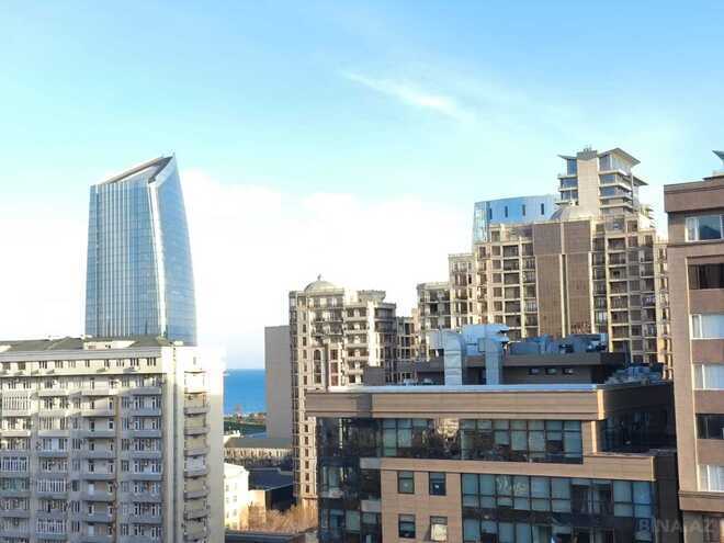 İcarəyə verilir 3 otaqlı yeni tikili 155 m², 28 May m., photo 13 from 18
