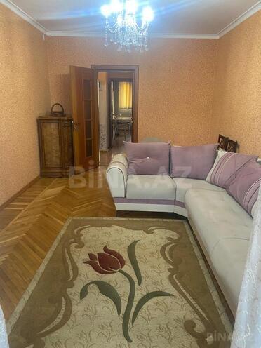 Сдаётся 2-комн. вторичка 70 м², м. Гянджлик, photo 1 from 17