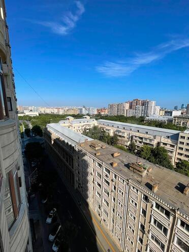 Satılır 4 otaqlı yeni tikili 180 m², Nəsimi r., photo 3 from 13