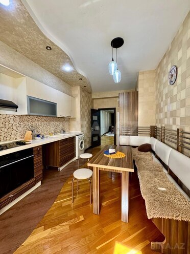 Сдаётся 3-комн. новостройка 120 м², м. Иншаатчылар, photo 11 from 14