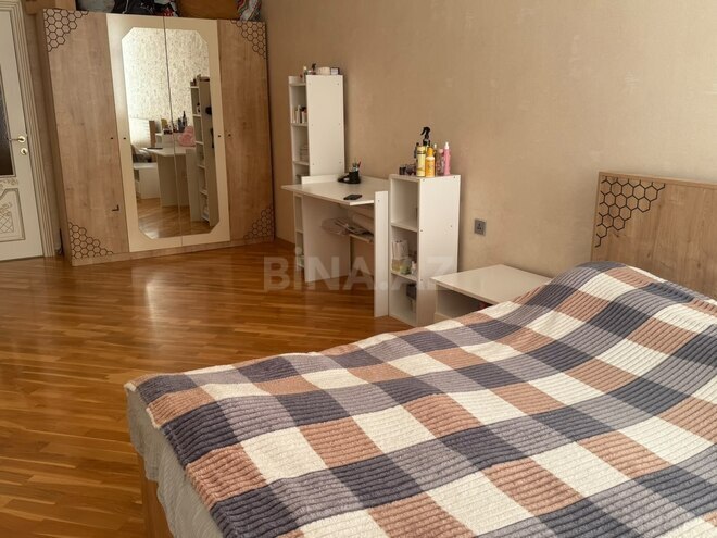 Сдаётся 3-комн. новостройка 130 м², м. 8 ноября, photo 3 from 10