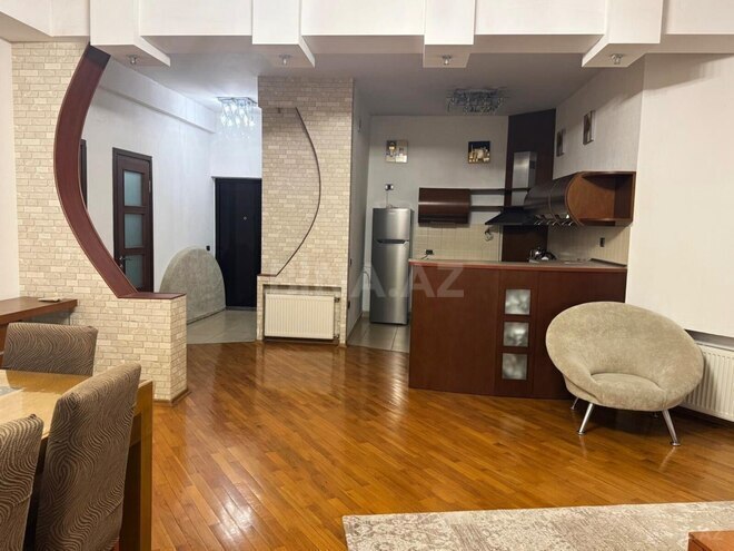 Сдаётся 3-комн. новостройка 100 м², м. Элмляр Академиясы, photo 4 from 13