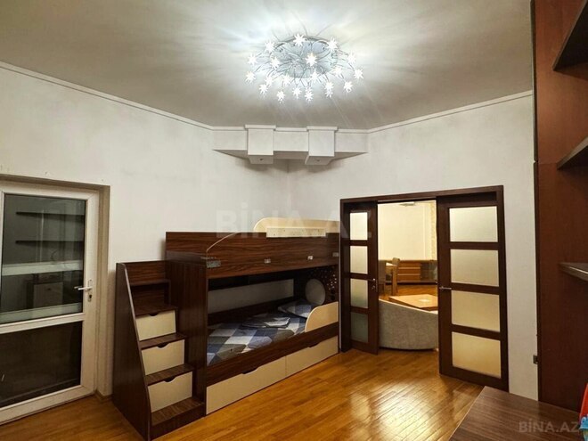 Сдаётся 3-комн. новостройка 100 м², м. Элмляр Академиясы, photo 8 from 13
