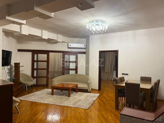 Сдаётся 3-комн. новостройка 100 м², м. Элмляр Академиясы, photo 6 from 13
