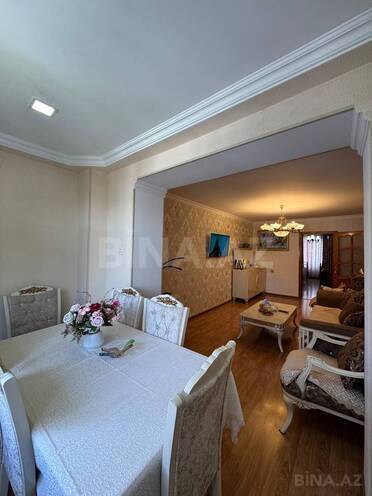 Satılır 3 otaqlı köhnə tikili 85 m², İnşaatçılar m., photo 4 from 19
