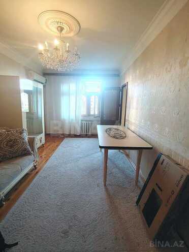 İcarəyə verilir 3 otaqlı köhnə tikili 65 m², Həzi Aslanov m., photo 1 from 13