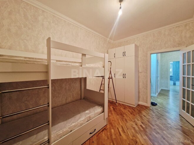 Satılır 3 otaqlı köhnə tikili 85 m², Qara Qarayev m., photo 9 from 19