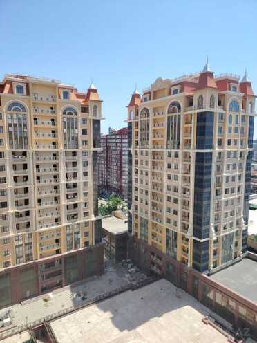 Продаётся 3-комн. новостройка 113 м², м. Гянджлик, photo 3 from 9