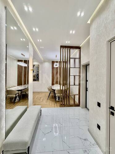 Продаётся 2-комн. новостройка 92 м², м. 28 мая, photo 1 from 18