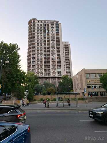 İcarəyə verilir 3 otaqlı yeni tikili 120 m², 28 May m., photo 1 from 22