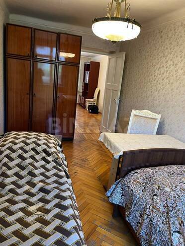 İcarəyə verilir 3 otaqlı köhnə tikili 75 m², 28 May m., photo 8 from 10