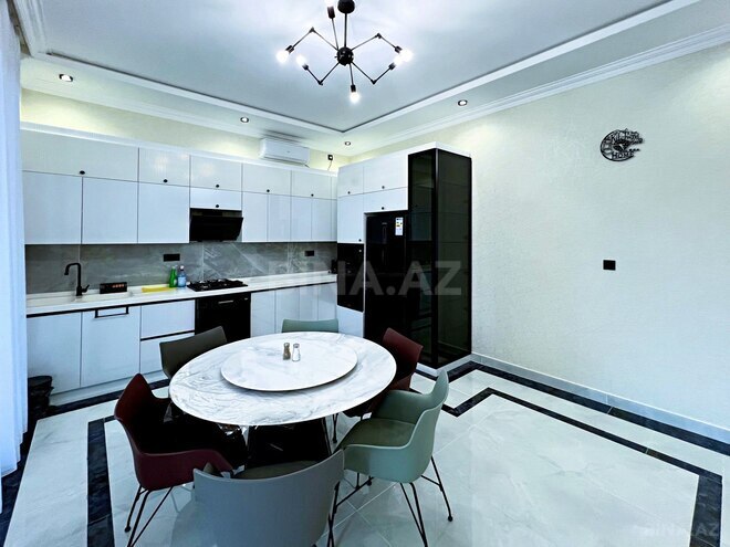 İcarəyə verilir 4 otaqlı həyət evi/bağ evi 180 m², photo 22 from 32