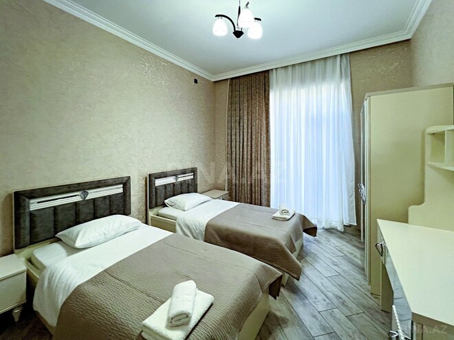 İcarəyə verilir 4 otaqlı həyət evi/bağ evi 180 m², photo 21 from 32