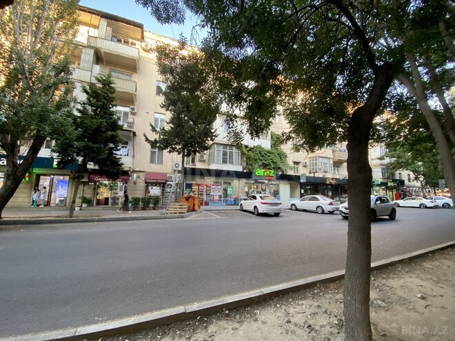 Satılır  obyekt 70 m², Elmlər Akademiyası m., photo 1 from 6