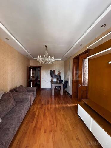 Satılır 2 otaqlı köhnə tikili 60 m², Qaraçuxur q., photo 3 from 18