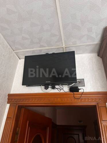 Satılır 2 otaqlı köhnə tikili 60 m², Qaraçuxur q., photo 16 from 18