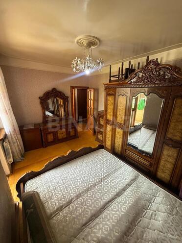 Сдаётся 2-комн. вторичка 65 м², Хатаинский р., photo 3 from 12