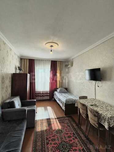 Satılır 1 otaqlı köhnə tikili 40 m², Massiv V q., photo 3 from 14