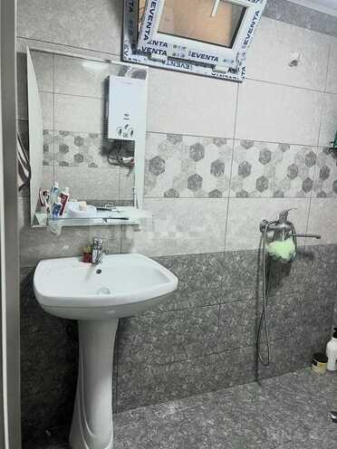 Satılır 1 otaqlı köhnə tikili 40 m², Massiv V q., photo 13 from 14