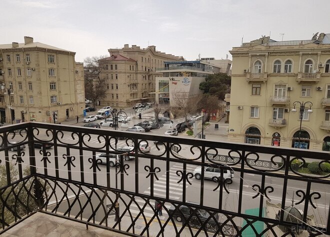 İcarəyə verilir 3 otaqlı köhnə tikili 60 m², Elmlər Akademiyası m., photo 14 from 17