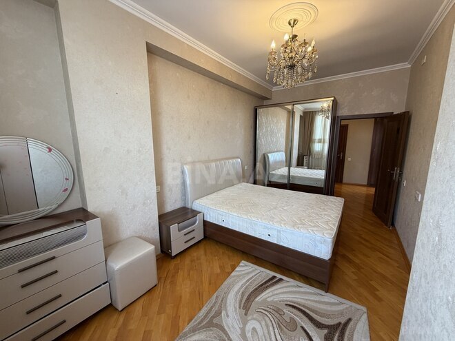 Продаётся 2-комн. новостройка 85 м², м. Иншаатчылар, photo 6 from 18