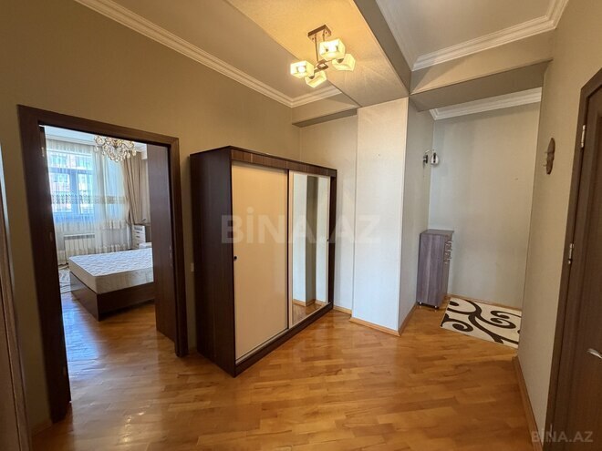 Продаётся 2-комн. новостройка 85 м², м. Иншаатчылар, photo 12 from 18