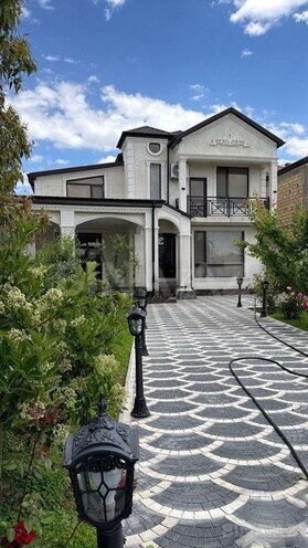 Продаётся 6-комн. дом/дача 250 м², пос. Новханы, photo 1 from 17
