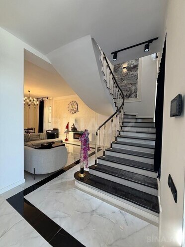 Продаётся 6-комн. дом/дача 250 м², пос. Новханы, photo 3 from 17