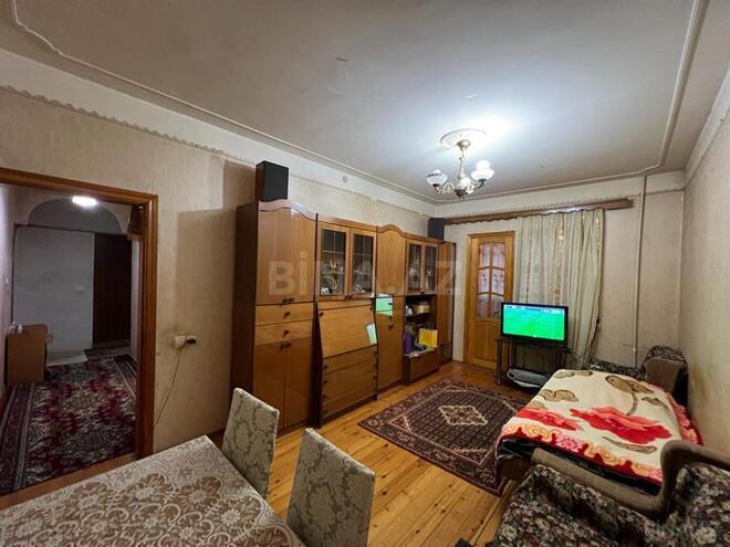 Satılır 3 otaqlı köhnə tikili 50 m², Yeni Günəşli q., photo 1 from 21