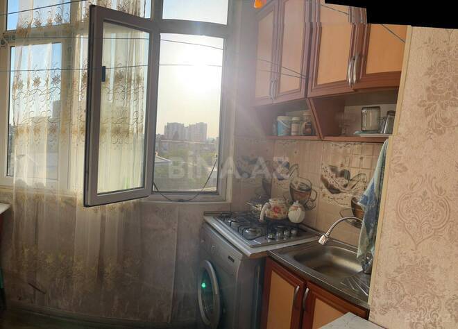 Продаётся 2-комн. вторичка 38 м², м. Кара Караев, photo 6 from 9